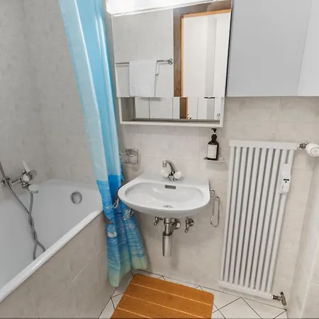 Apartman Escapade Romantique Avec Vue, Balcon Et Parking *